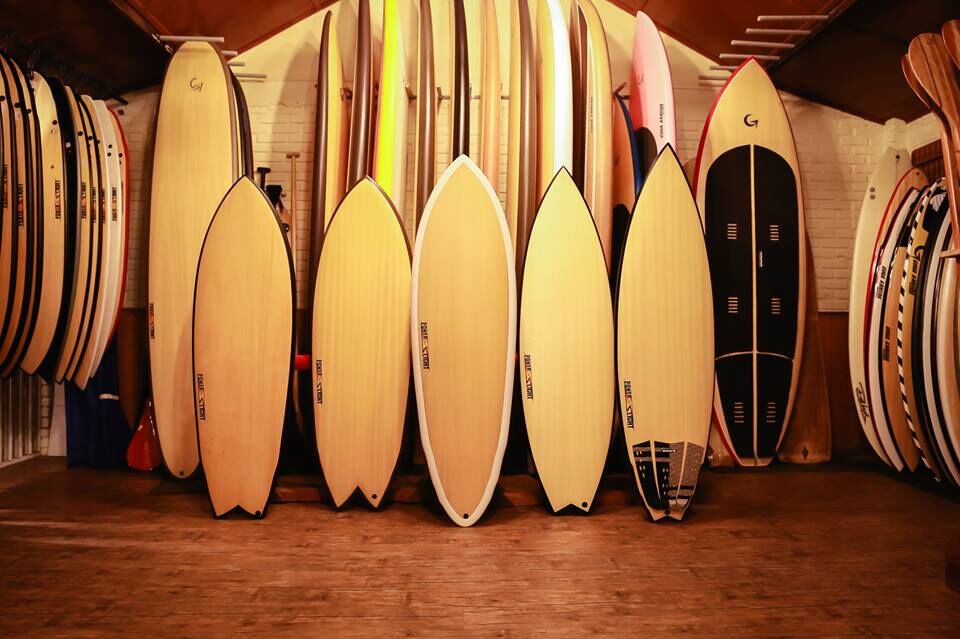 5 profissões relacionadas ao surf que você precisa conhecer